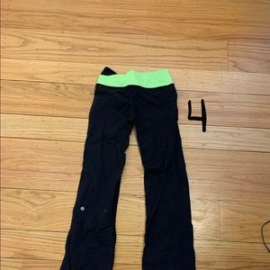 Lululemon Yoga Pants // Size 4